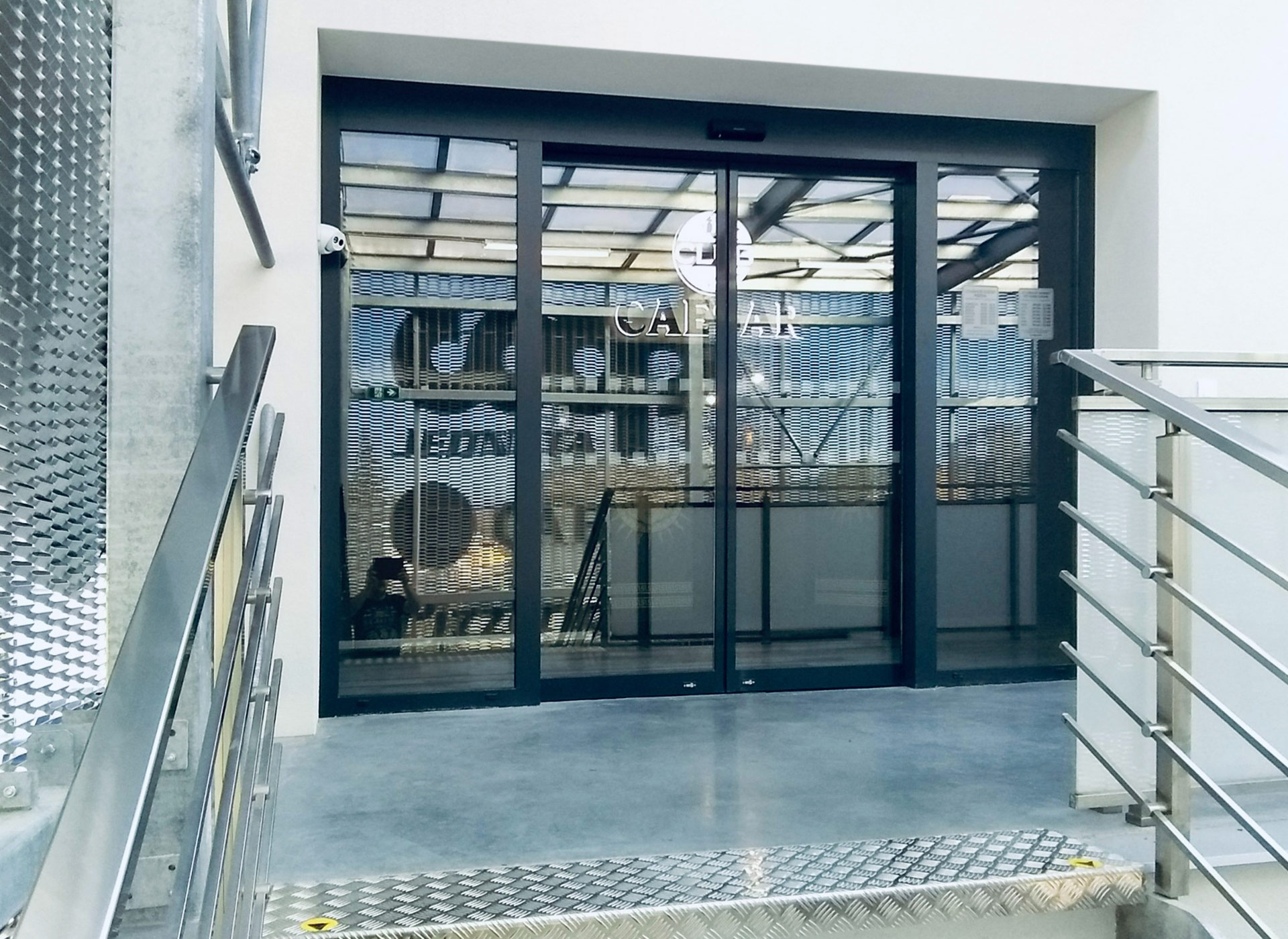 Instalace automatických posuvných dveří Casino